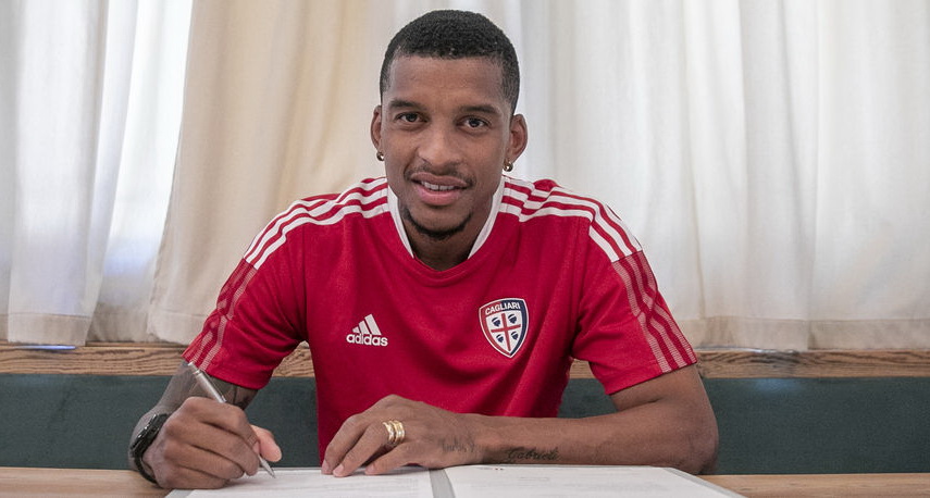 کالیاری/مدافع چپ برزیلی/Cagliari/Brazilian left back