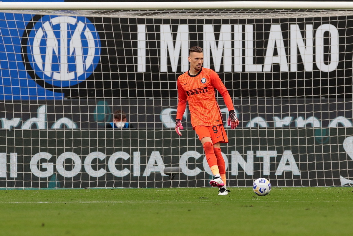 اینتر/دروازه بان رومانیایی/Inter/Romanian goalkeeper