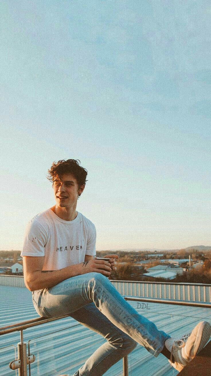 متن و ترجمه اهنگ 3:05 از Shawn Mendes+ دانلود اهنگ