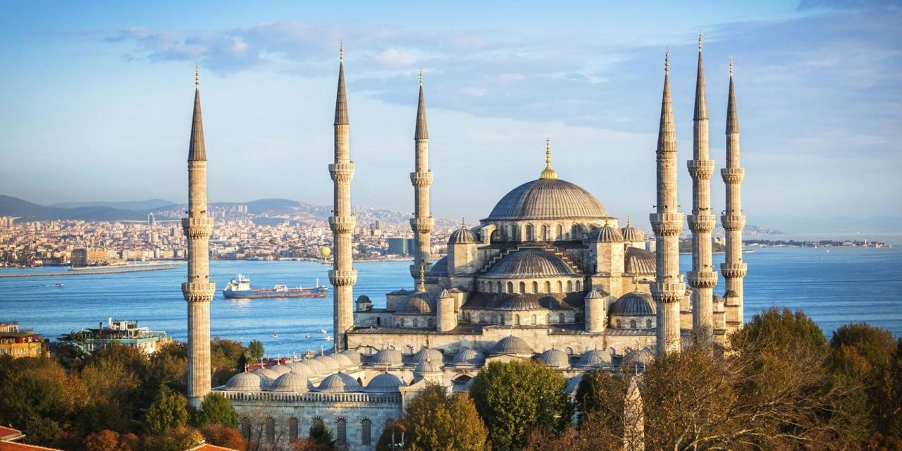قیمت تور لحظه آخری استانبول در تابستان 1400