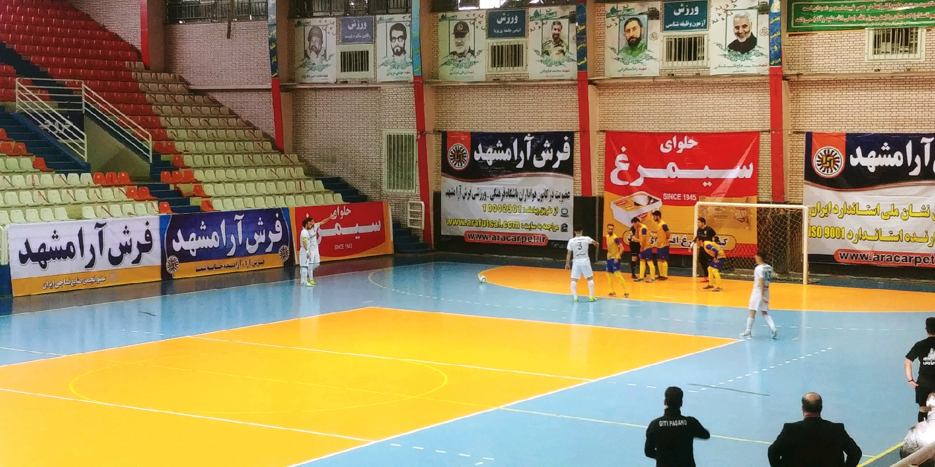 آرای انضباطی لیگ برتر فوتسال؛ محرومیت دستیار شمسایی
