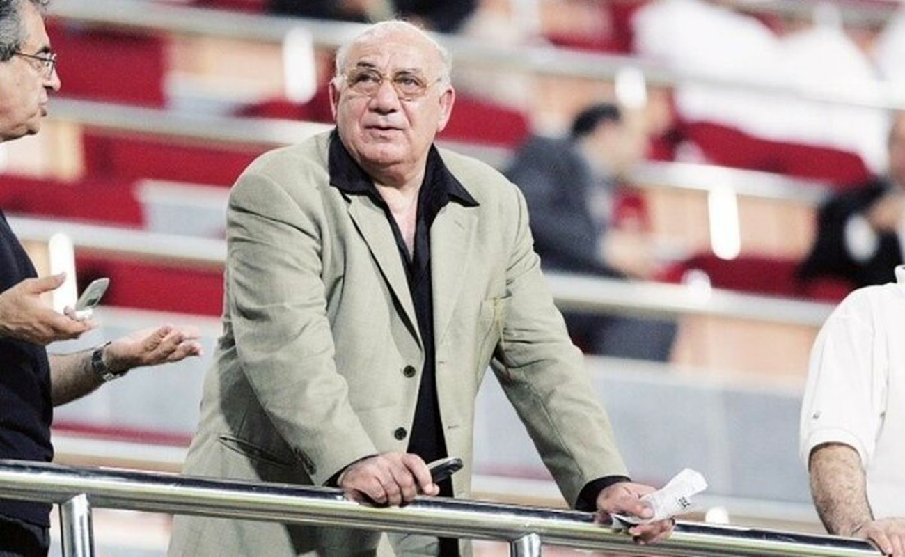 حشمت مهاجرانی: استقلال در همه خطوط نسبت به الشرطه برتری دارد / شکست پرسپولیس یک شوک بود