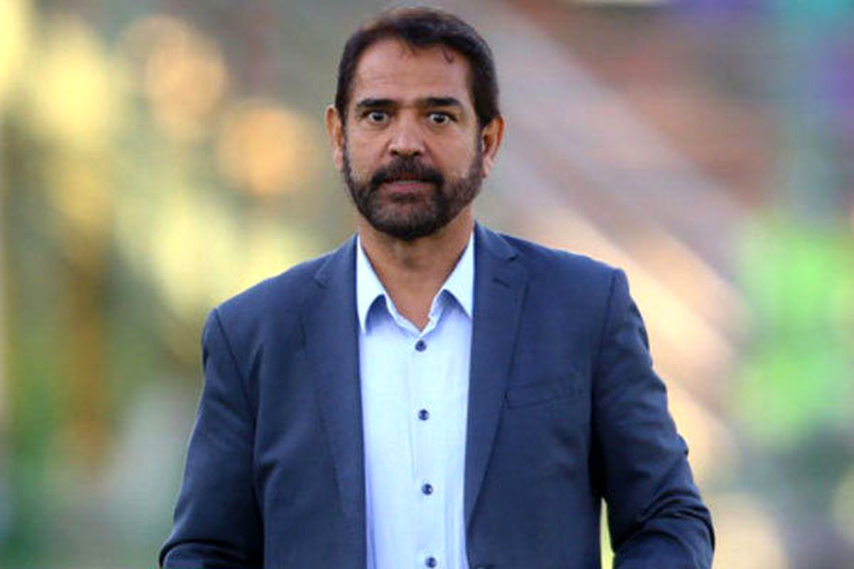 فیروز کریمی: تراکتور نباید فقط دنبال سهمیه آسیا باشد
