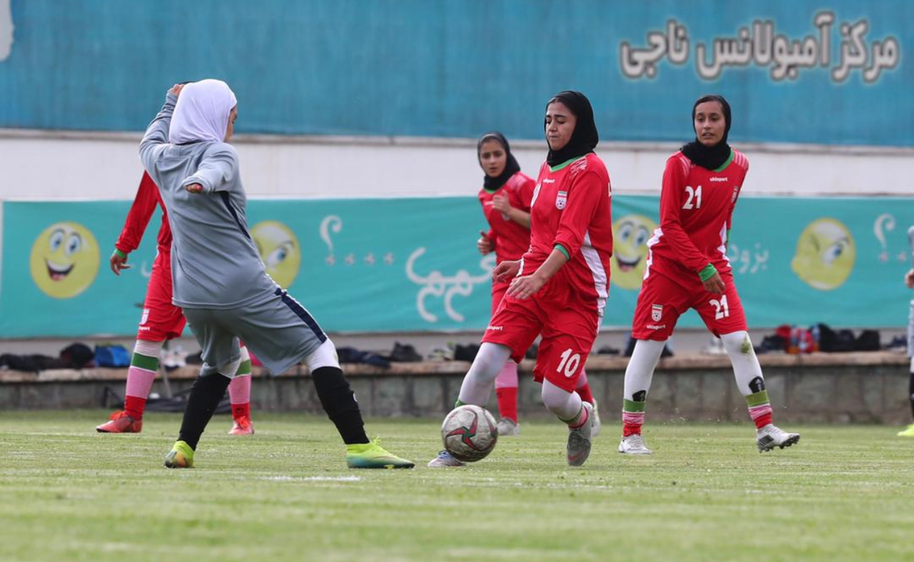 تیم ملی فوتبال زنان ایران عازم بلاروس شد