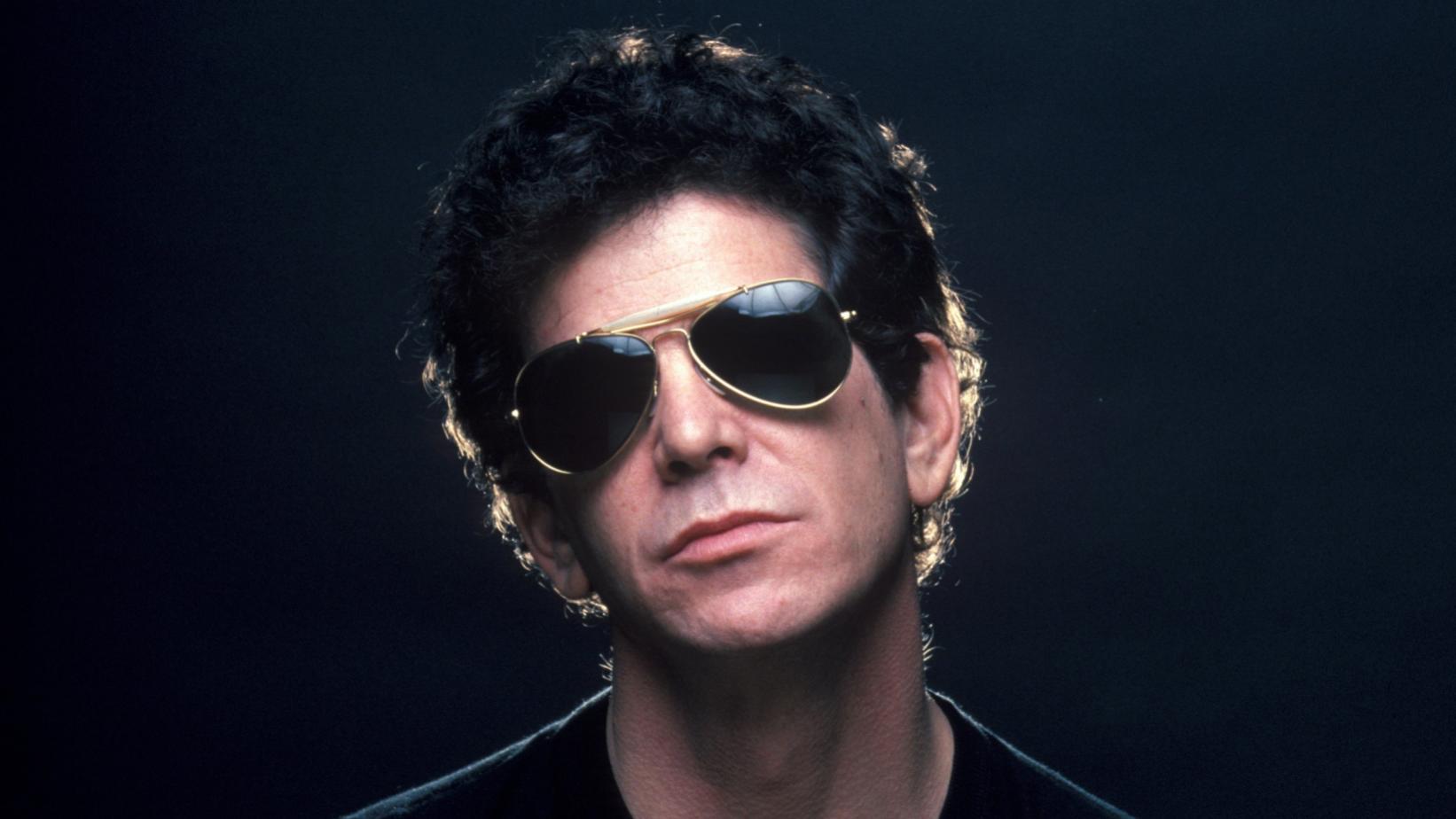 دانلود آهنگ Who Am I از Lou Reed