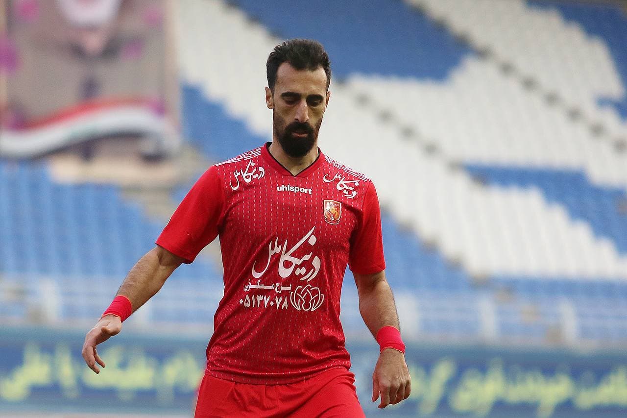 امین قاسمی نژاد با پدیده فسخ کرد